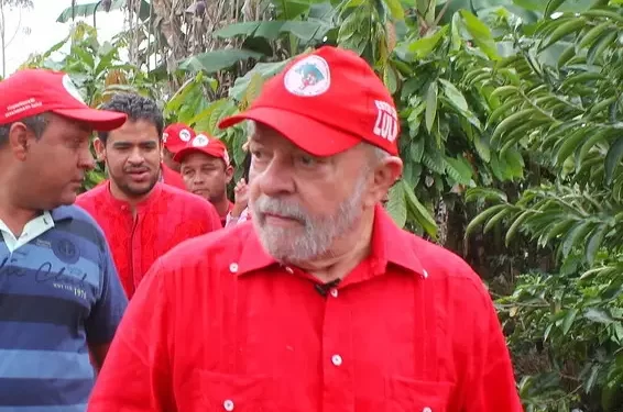 Governo Lula anuncia envio de alimentos do MST para Gaza