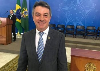 Justiça Eleitoral cassa governador de Roraima
