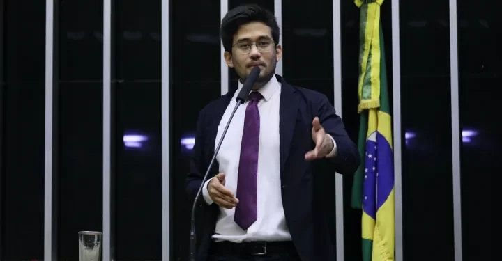 Esquerda vota em massa contra aumento de pena para criminosos