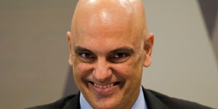 Alexandre de Moraes nega sustentação oral de advogado e ironiza OAB: ‘Vai lançar outra nota contra mim’; assista