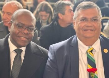 “Constrangedor e vergonhoso pedir impeachment pela visita da ‘Dama do Tráfico’”, diz Silvio de Almeida