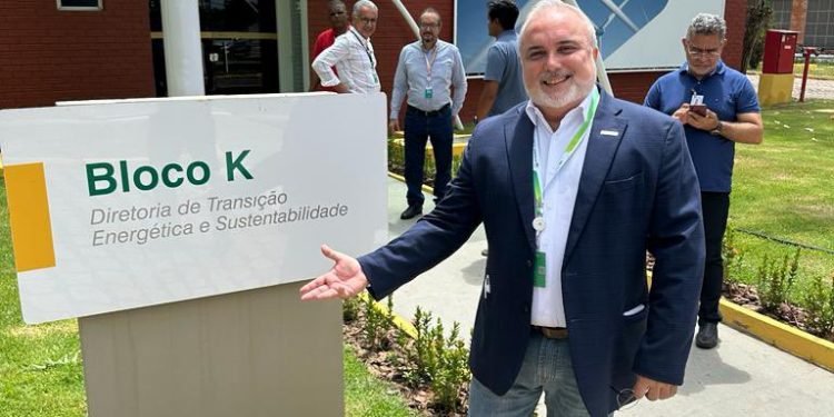 Petrobras vai ter escritório em reduto eleitoral do presidente da estatal