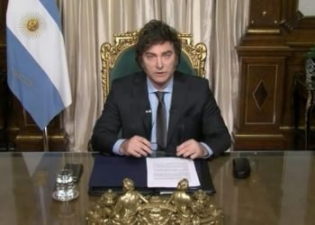 Justiça da Argentina suspende reforma trabalhista de Milei