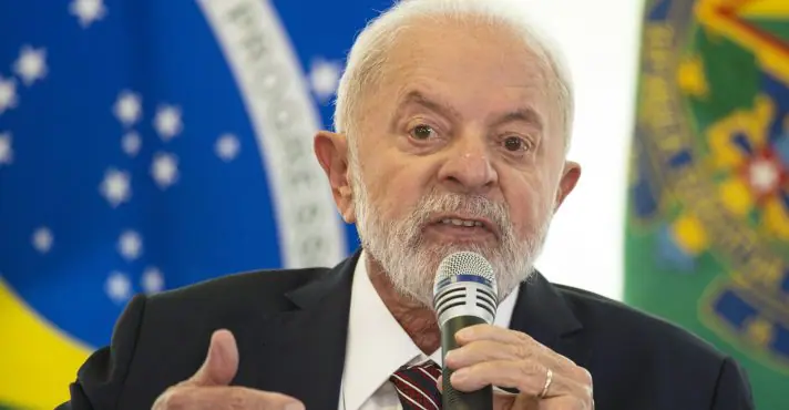 TSE identifica filiação falsa de Lula ao partido de Bolsonaro e aciona a PF para investigação