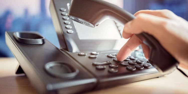 Criminosos contam com a ajuda de funcionários de telefonias