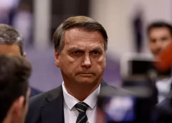 PF Indicia Jair Bolsonaro E Outros Políticos Por Crimes Relacionados À Falsificação De Certificados De Vacinação