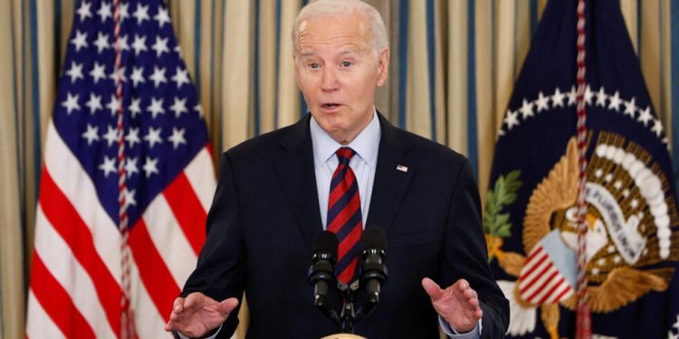 Biden reafirma apoio ao aborto e ataca Trump em discurso no Estado da União