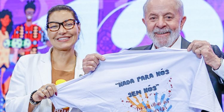 Lula propaga fake news ao dizer que 12,3 milhões de crianças morreram em Gaza