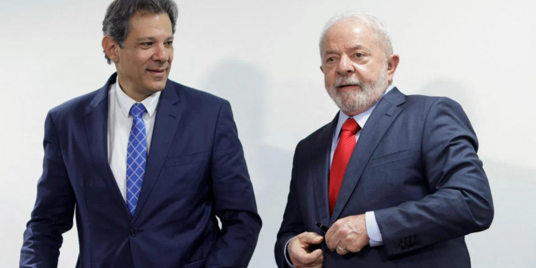 Lula se reúne com bancos para discutir taxação de milionários, bets e crédito