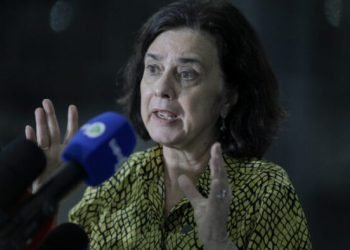 Infecção por HIV em transplantes foi ‘erro humano’, diz laboratório