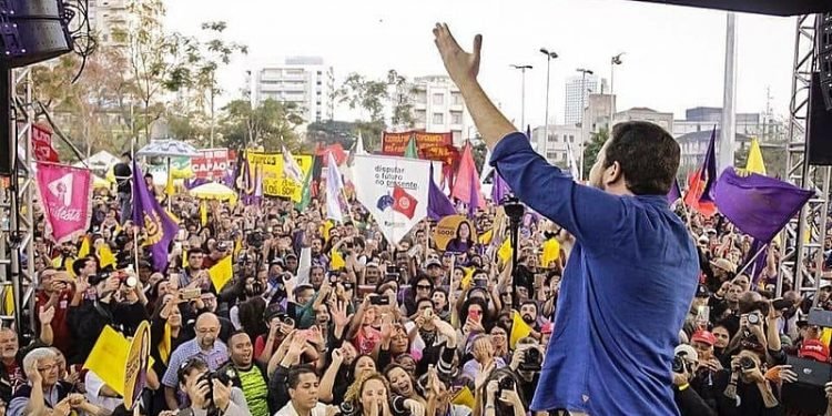 Boulos paga R$ 6,2 milhões para ter militantes nas ruas durante campanha