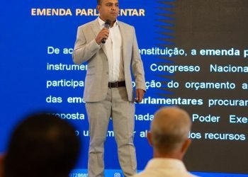 Welbert Pedro ministra palestra sobre emendas parlamentares para mais de 300 vereadores em Brasília