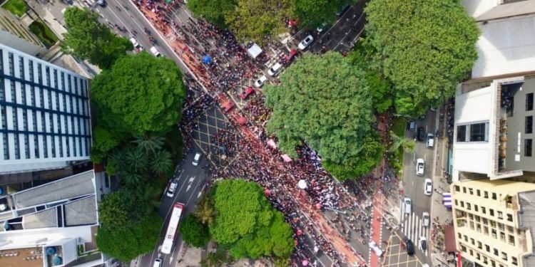 Esvaziado, ato contra anistia reúne 5,5 mil pessoas em São Paulo