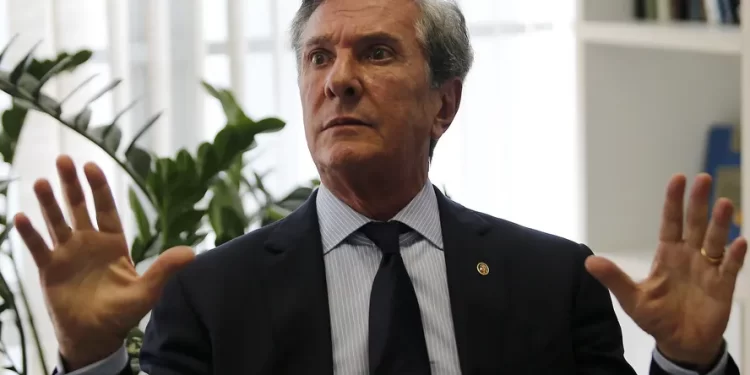 Ex-presidente Fernando Collor é preso em Maceió