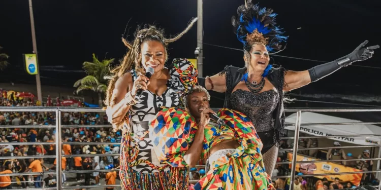 Ministra de Lula vai ter de explicar indícios de corrupção na Cultura