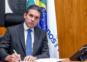 Presidente da Câmara diz que Congresso não tem compromisso com aprovação de MP fiscal fiscal de Haddad