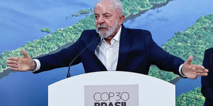 Lula falha em emplacar pautas na COP em Belém e acaba derrotado