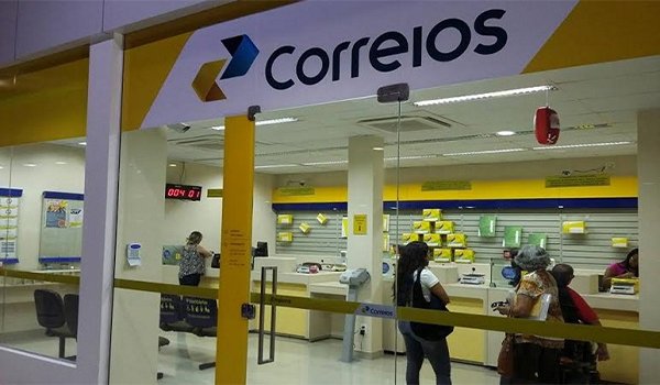 Crise financeira nos Correios se agrava e obriga governo federal a bloquear gastos de ministérios