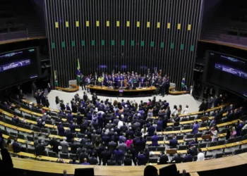 Na semana do Natal, governo paga R$ 1,5 bilhão em emendas do Congresso