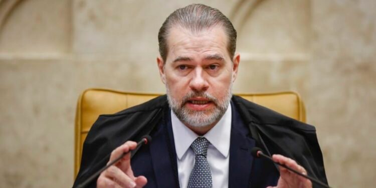 Toffoli altera procedimento e indica peritos da PF para analisar provas de operação que investiga o Banco Master