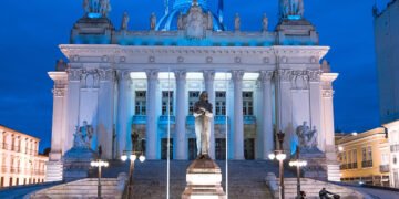 ALERJ promove  exoneração de mais de 180 servidores e a dispensa de outros 20 funcionários