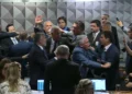 Deputado petista se envolve em confusão na CPMI do INSS após aprovação de quebra de sigilos