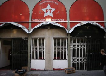 PT de São Paulo demonstra preferência por Tebet e Márcio França para disputa ao Senado em 2026